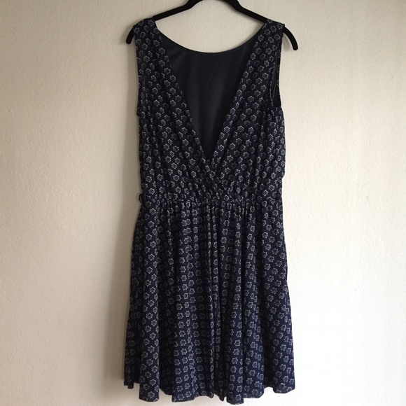 Mango Sweet Summer Dress - Picture 2 of 7